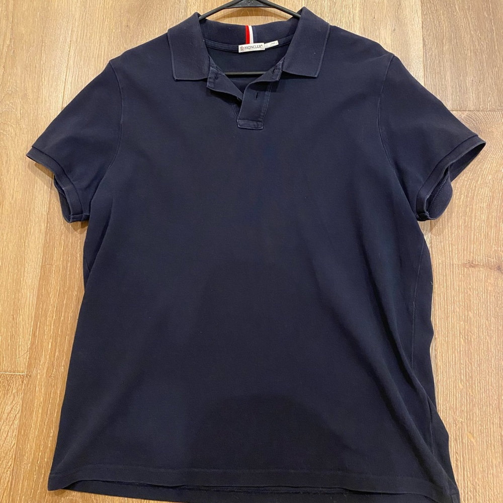 Navy blue men’s polo